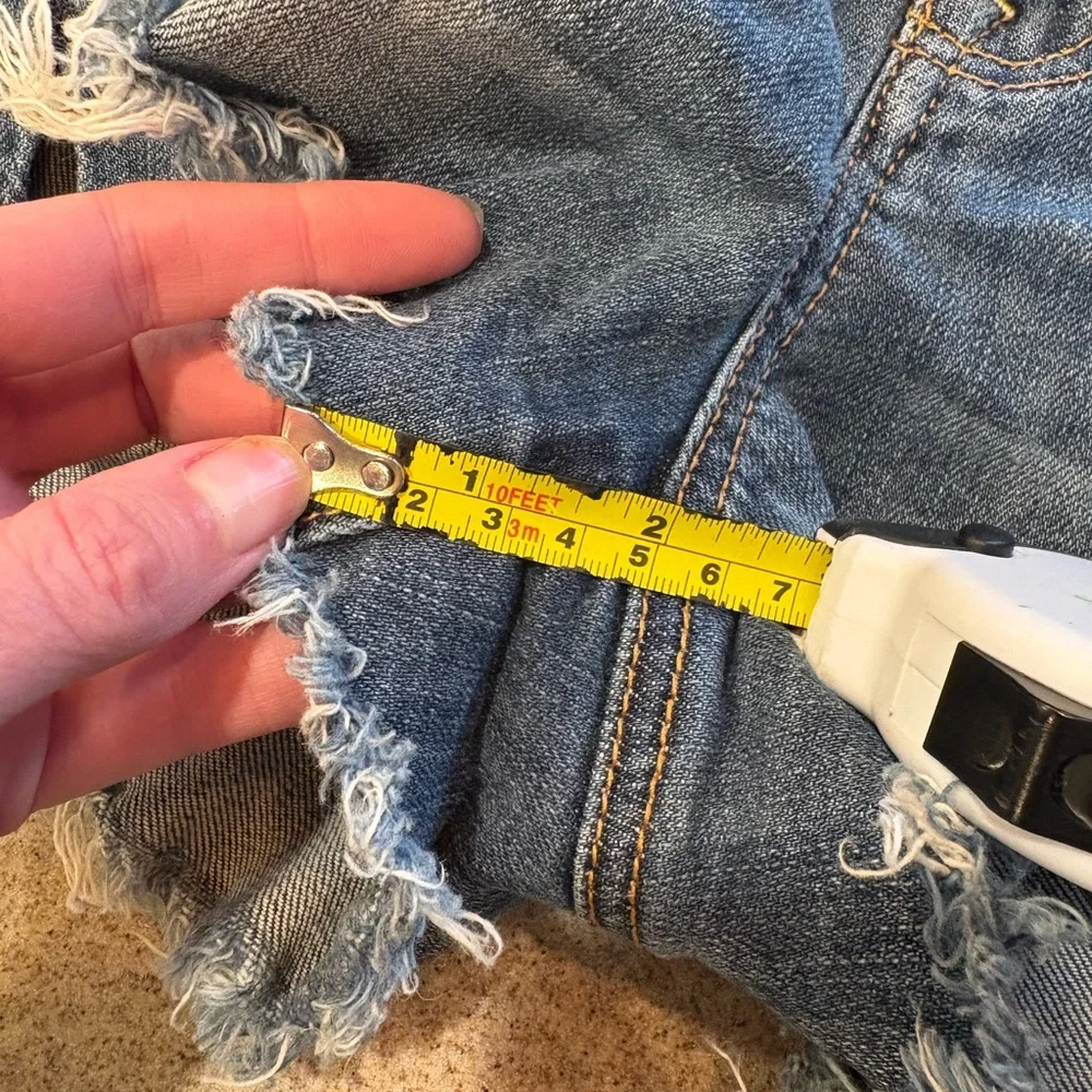 American Eagle Outfitters Women's Denim ShortCut Off Jean Shorts 10 - Picture 4 of 5